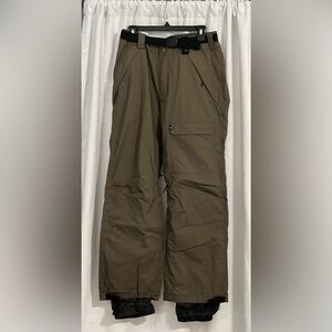 Men’s dakine, size large, khaki green snowboard pants.